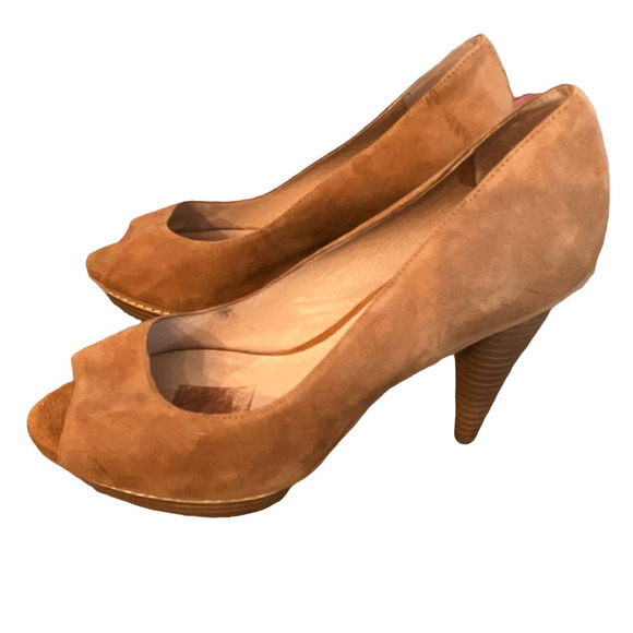 Pilar Abril Suede Peep Toe Platform Pump in Golden Brown, Size 37-Spain US 7 - Picture 3 of 8